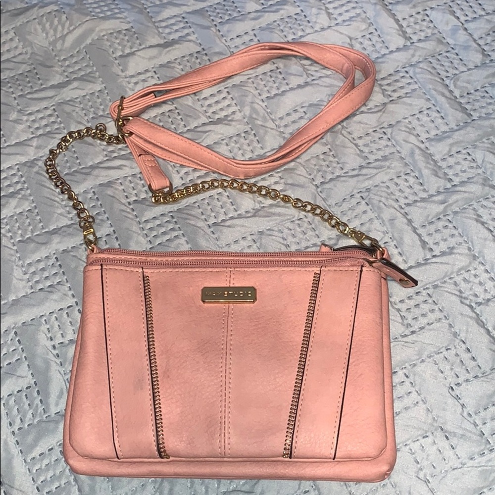 Adjustable gold chain strap purse